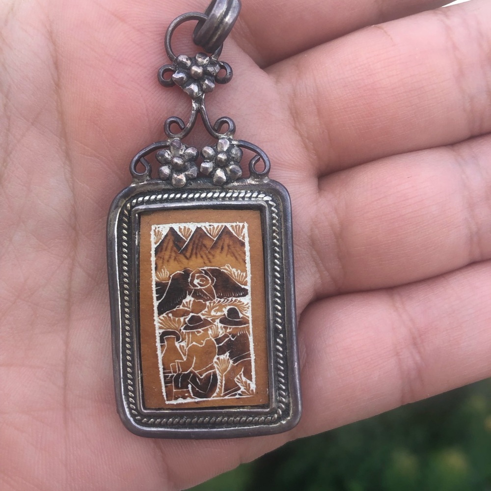 Vintage Sterling Silver Story Teller Pendant with Ornate Frame